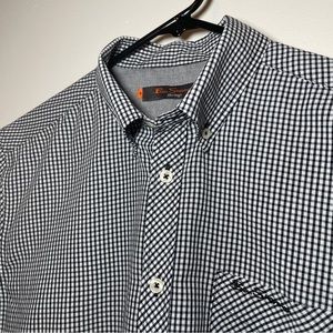 Ben Sherman button down check shirt. Size Medium. Black and white
